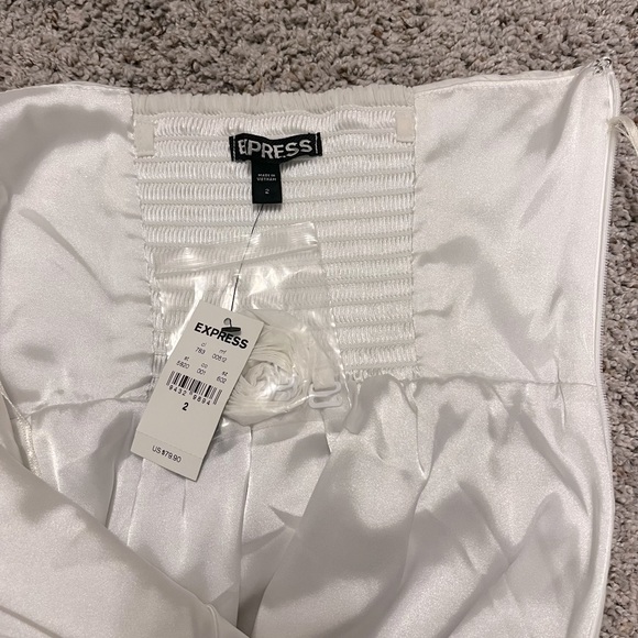 Express, strapless dress, white, size 2. - Picture 8 of 8